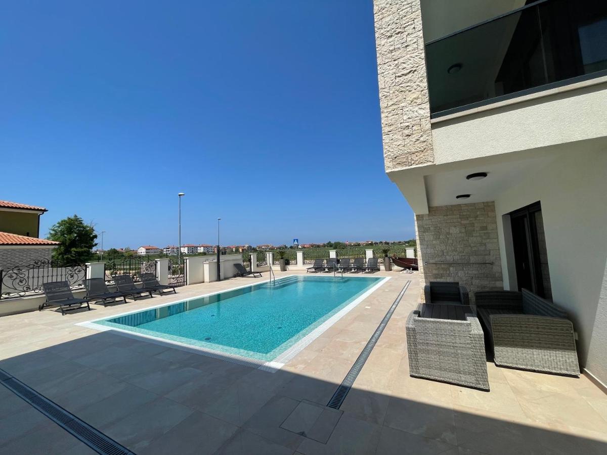 Vila Softic Amra Umag Extérieur photo
