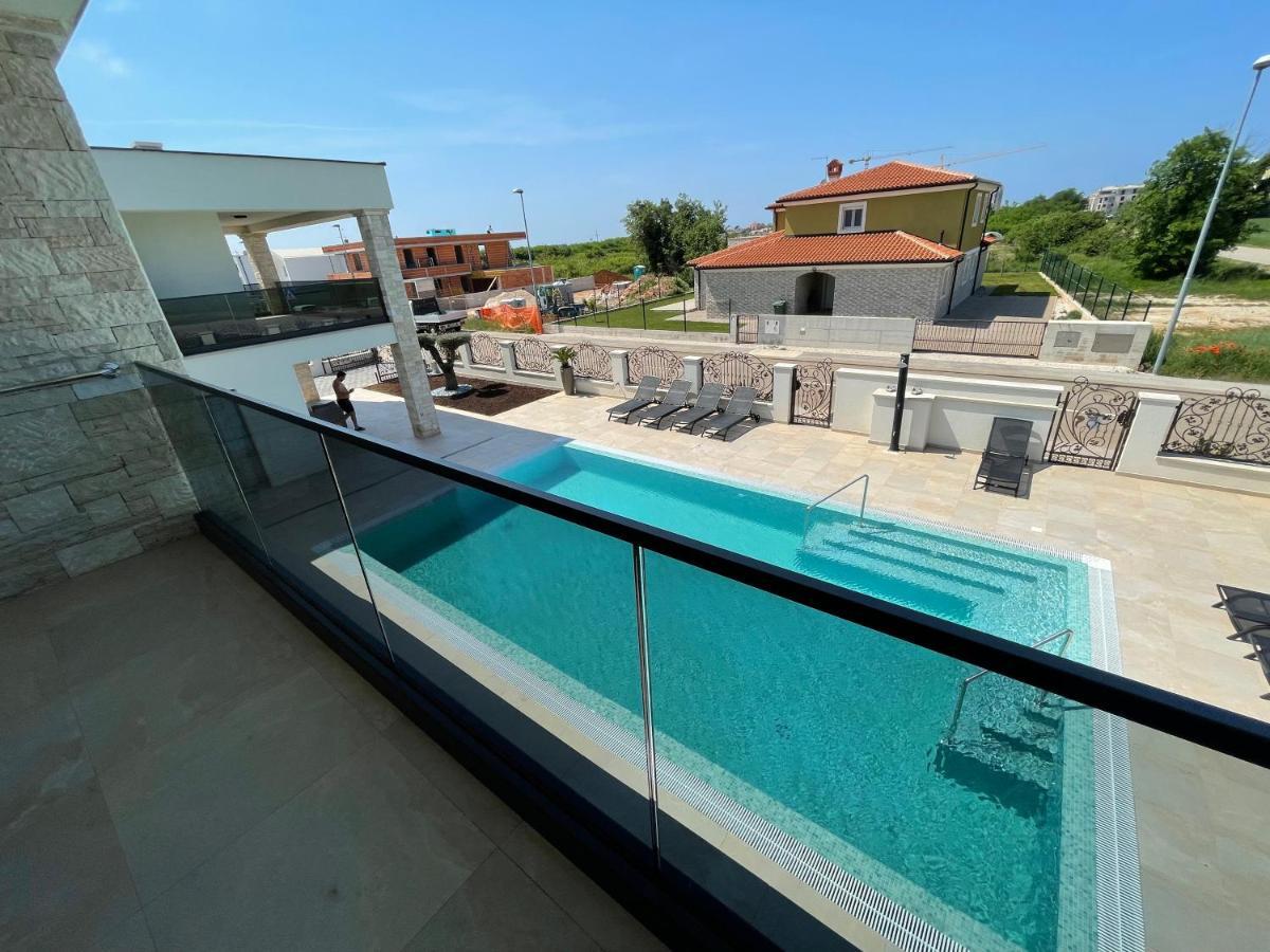 Vila Softic Amra Umag Extérieur photo